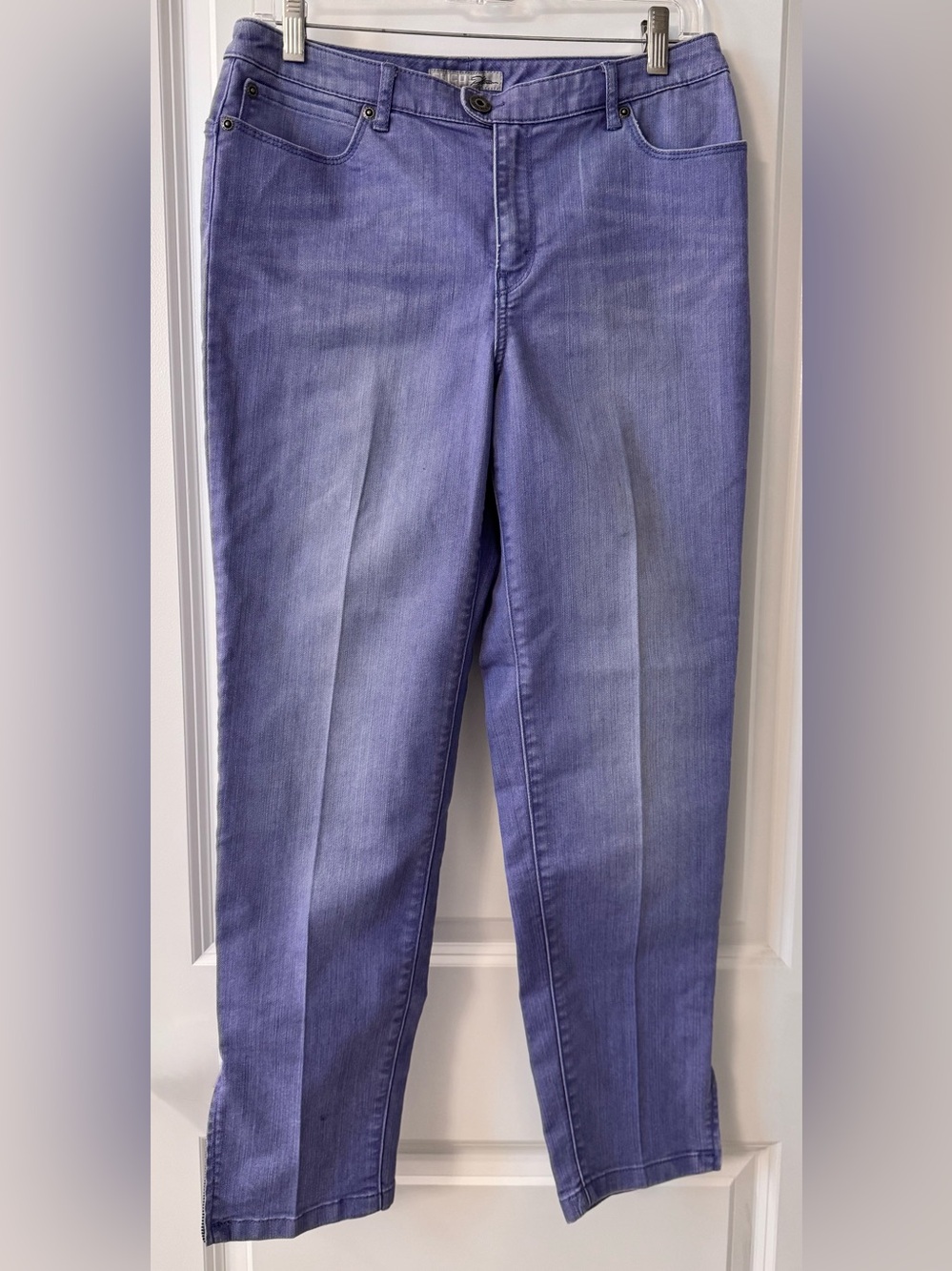 #715 - Chico’s So Slimming Platinum Ultimate Fit Slim Leg Denim Jeans Lavender